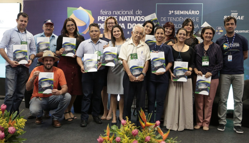 Entrega do Manual de Industrialização de Pescados em 2018